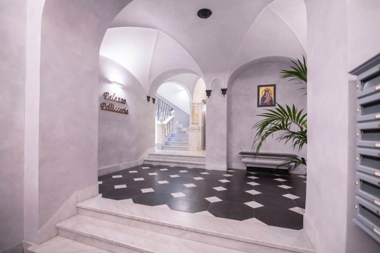 Un Passo Dall'Acquario Dimora Storica In Palazzo Pellicceria, Palestra, Lavanderia Janov Exteriér fotografie